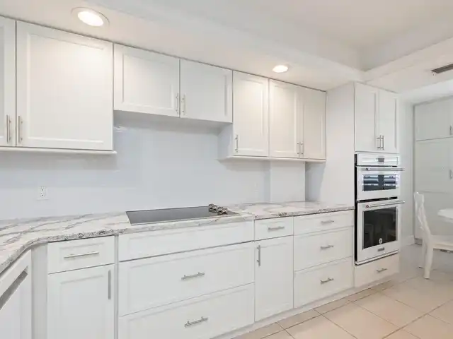 Listing Photo 17