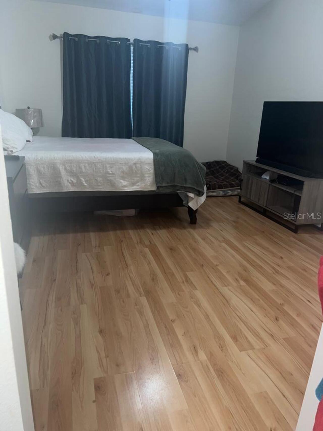 Listing Photo 16
