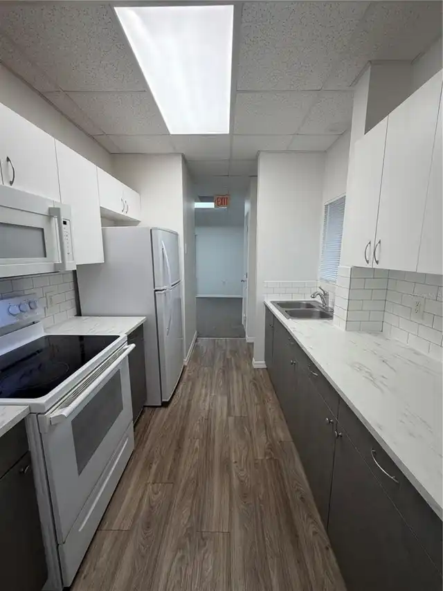 Listing Photo 16