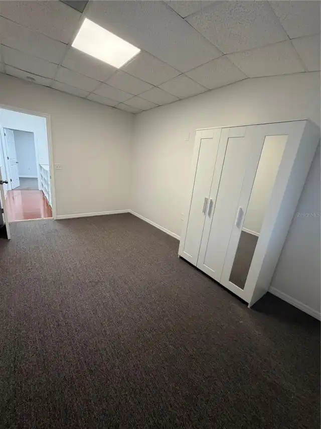 Listing Photo 18