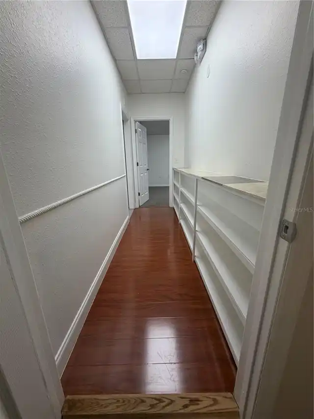 Listing Photo 24