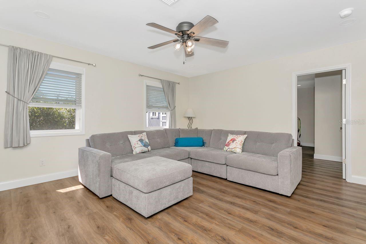 Listing Photo 29