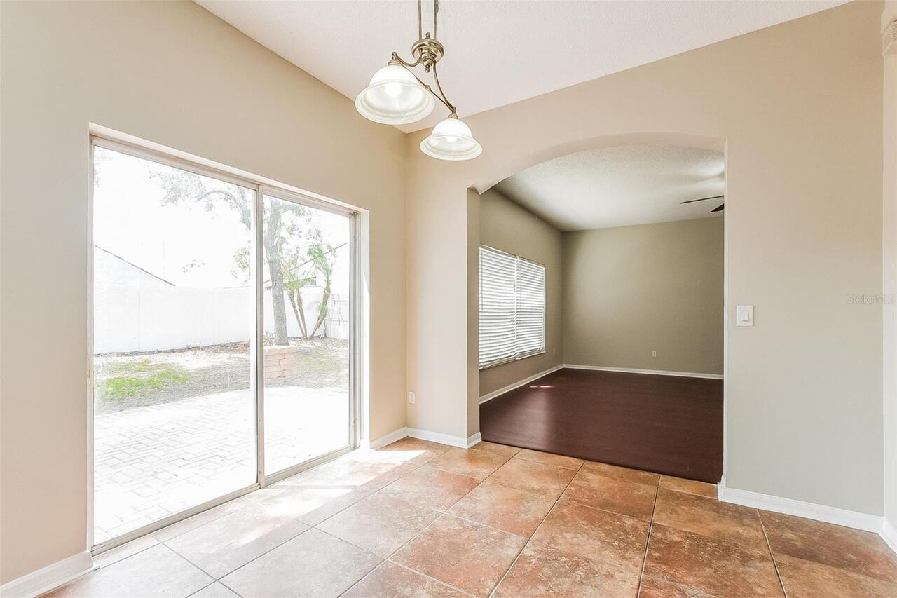 Listing Photo 10