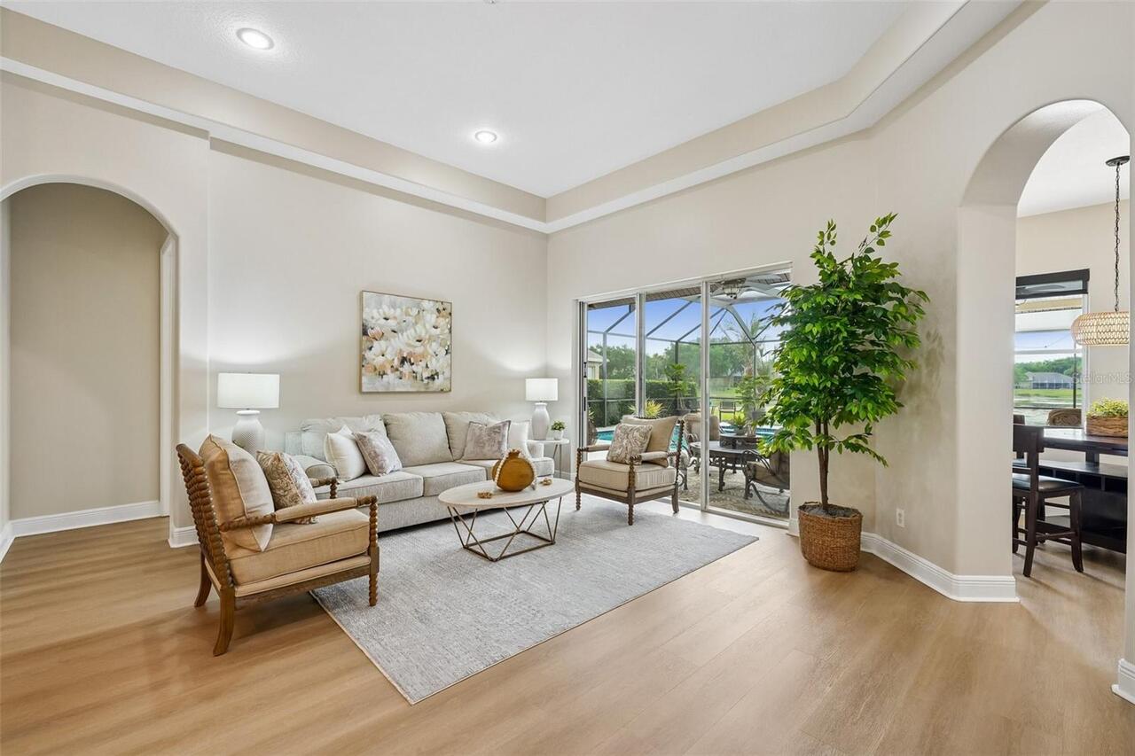 Listing Photo 7