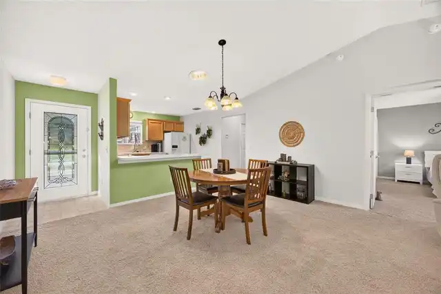 Listing Photo 18