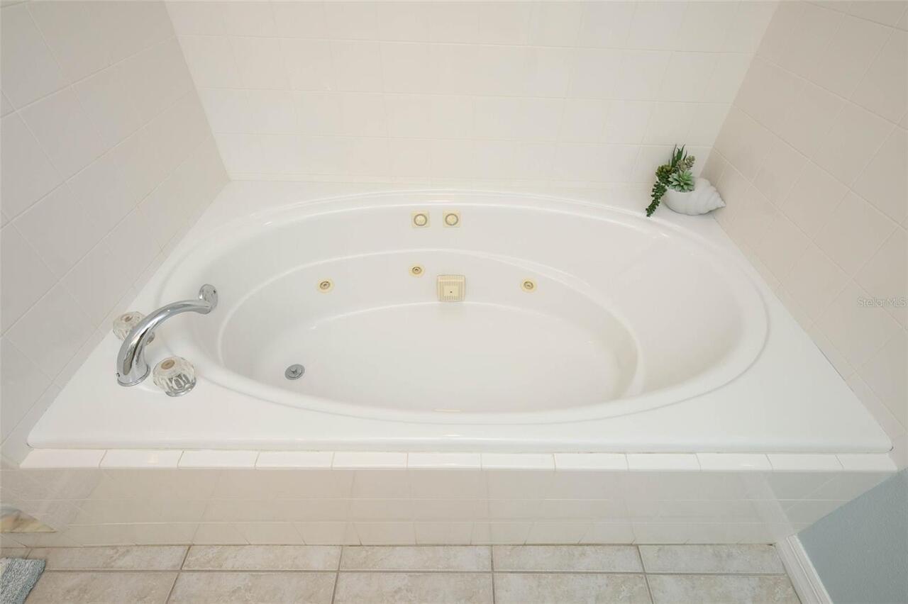 Listing Photo 29