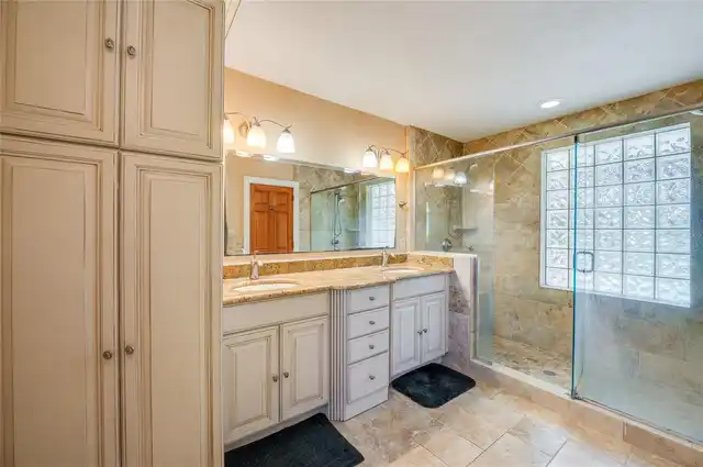 Listing Photo 31