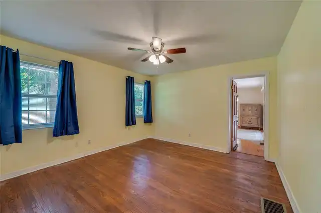 Listing Photo 38