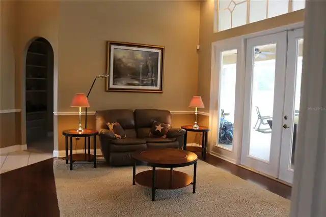 Listing Photo 18