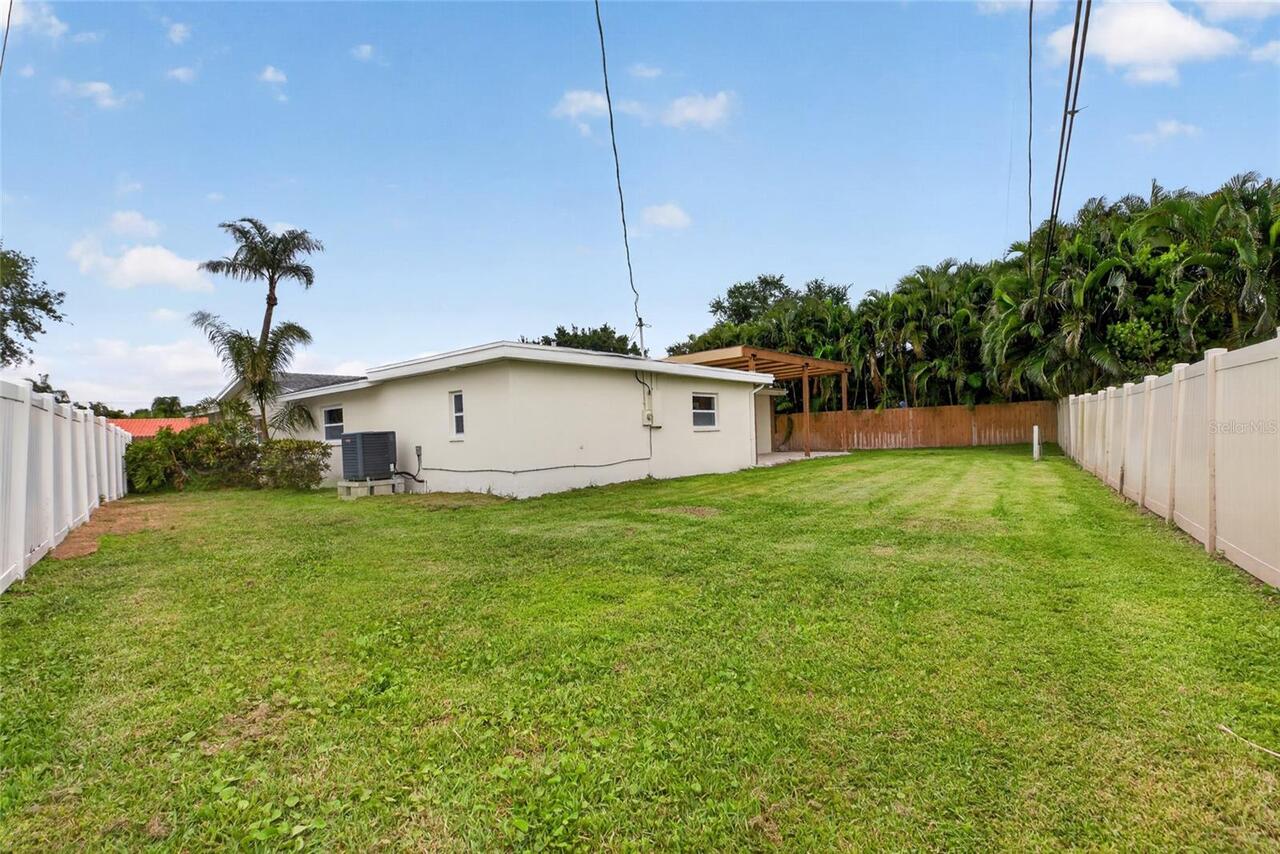 Listing Photo 41