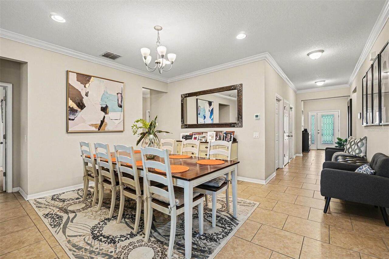 Listing Photo 8