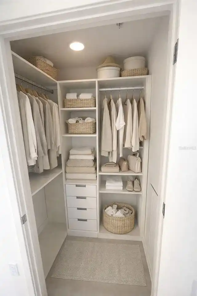 Listing Photo 9