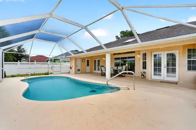 Listing Photo 15
