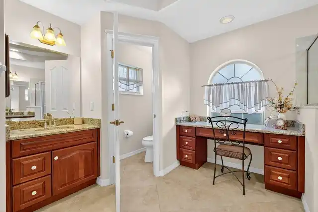 Listing Photo 19