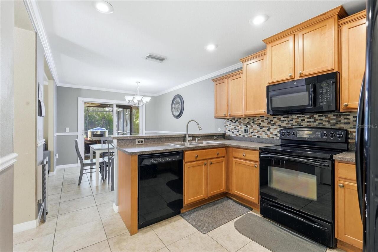 Listing Photo 16
