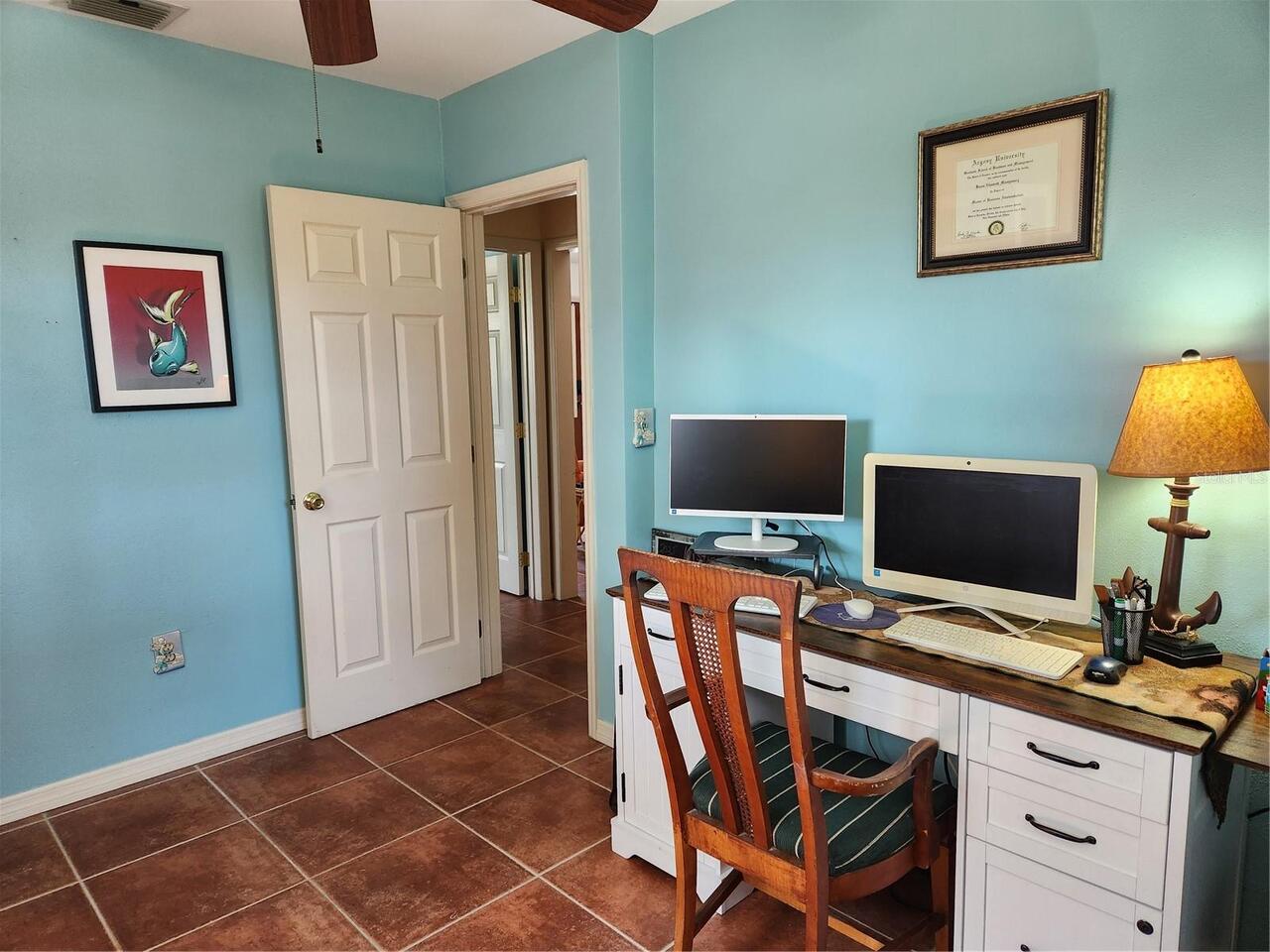 Listing Photo 10