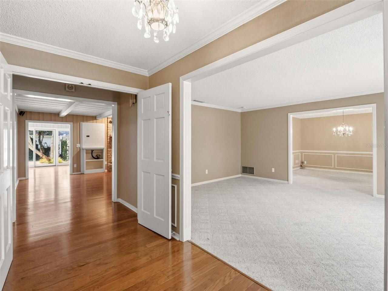 Listing Photo 9
