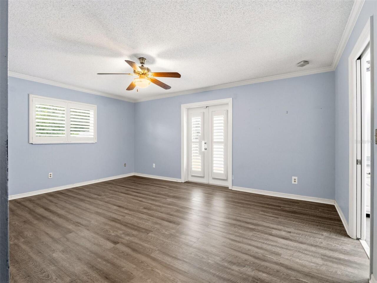 Listing Photo 33