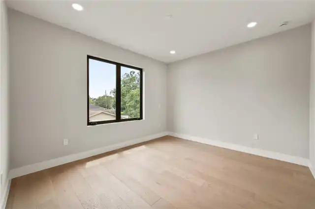 Listing Photo 41