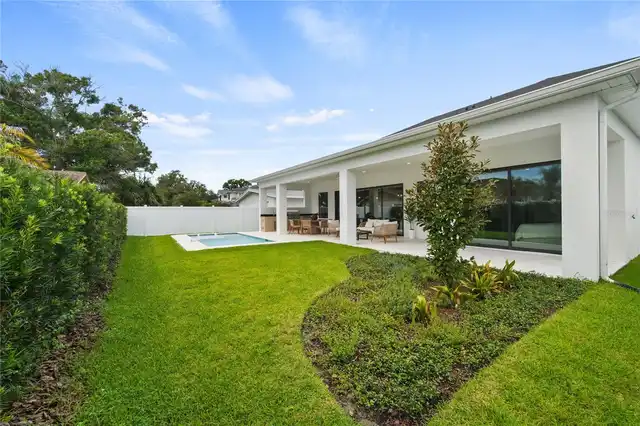 Listing Photo 43