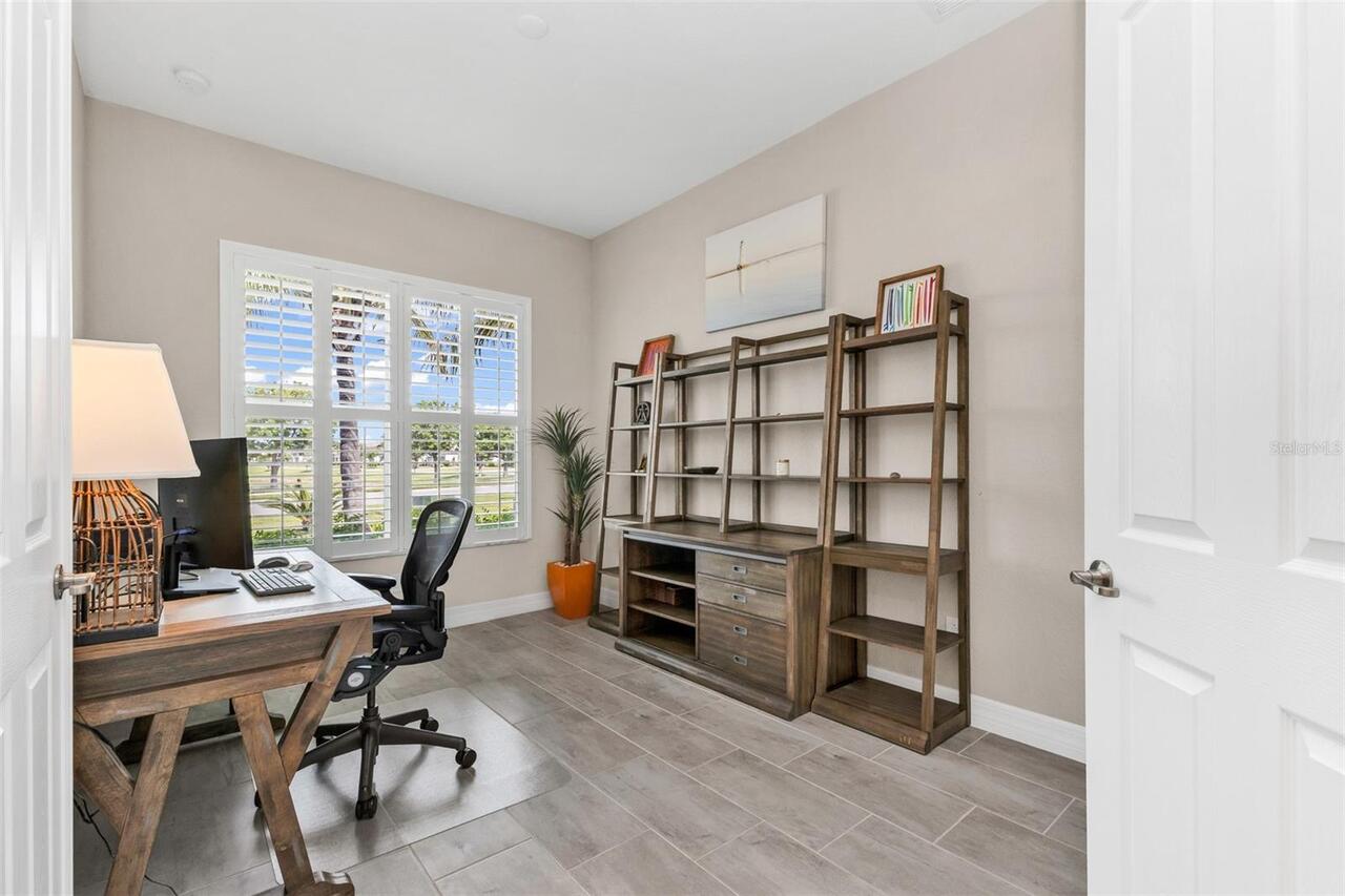 Listing Photo 17