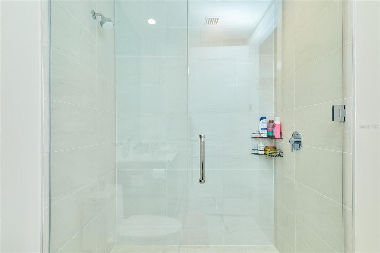 Listing Photo 33
