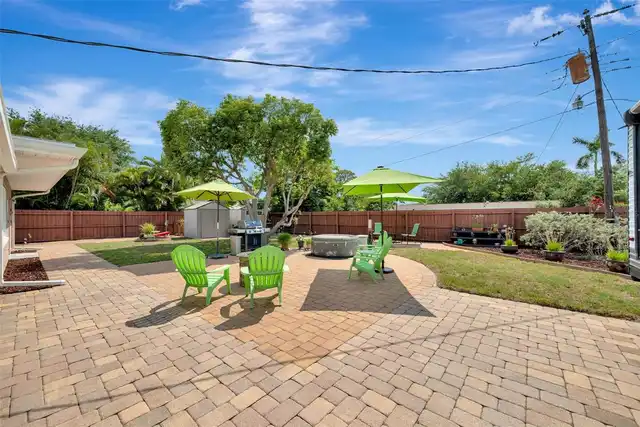 Listing Photo 32