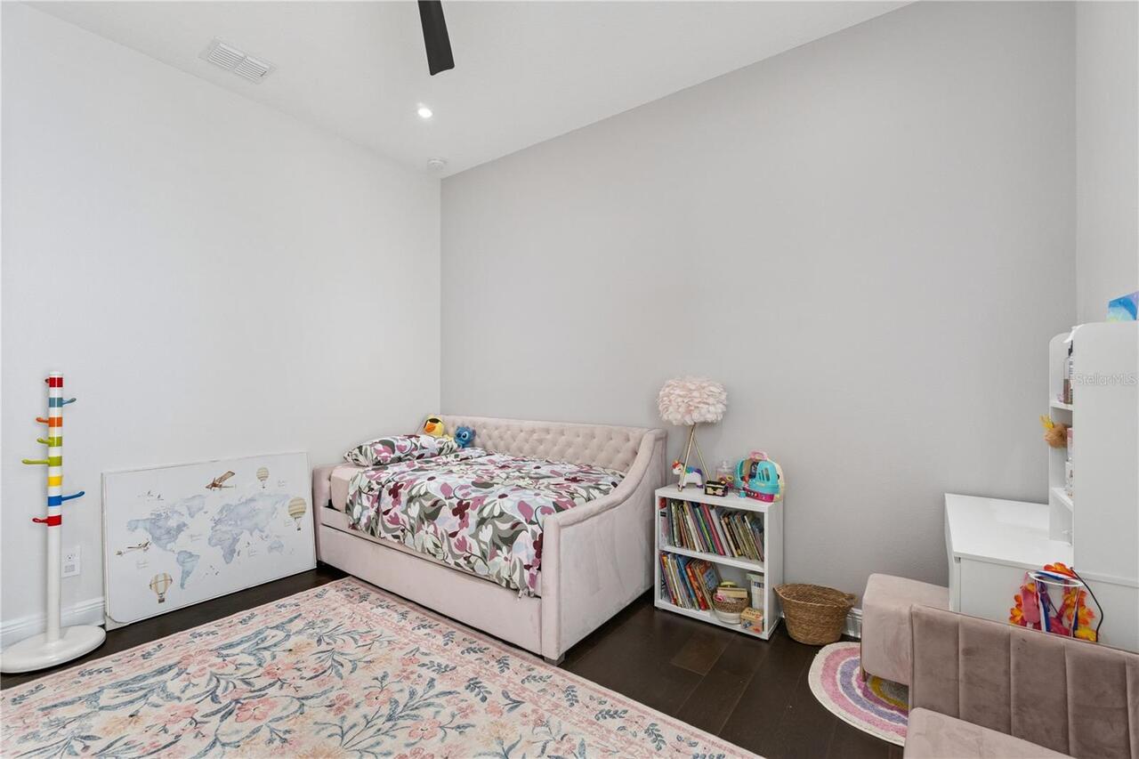 Listing Photo 27