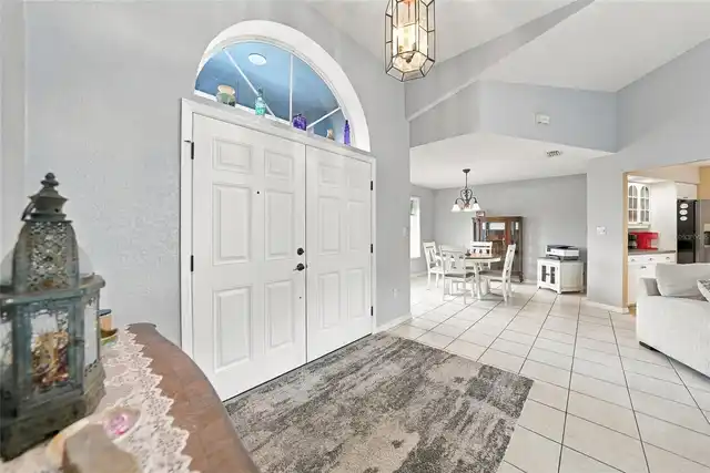 Listing Photo 7