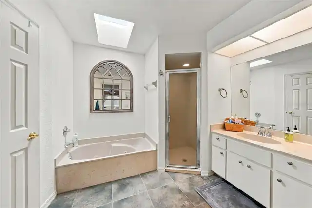 Listing Photo 23