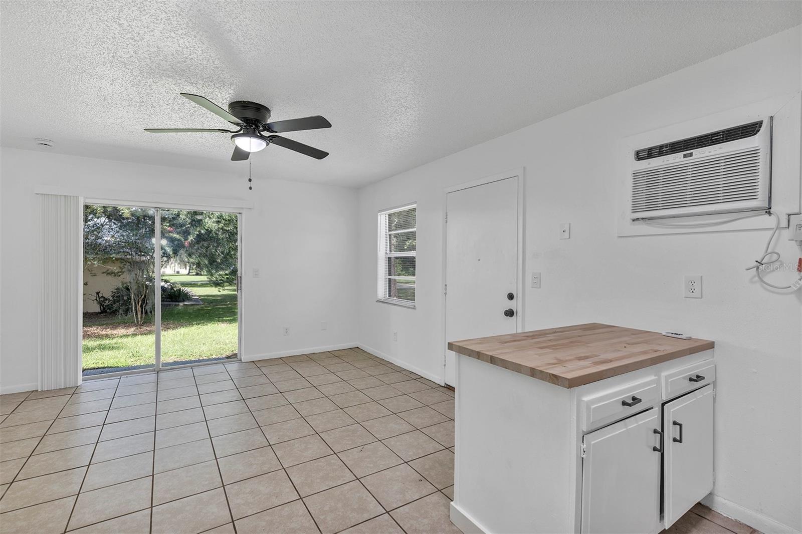 Listing Photo 8
