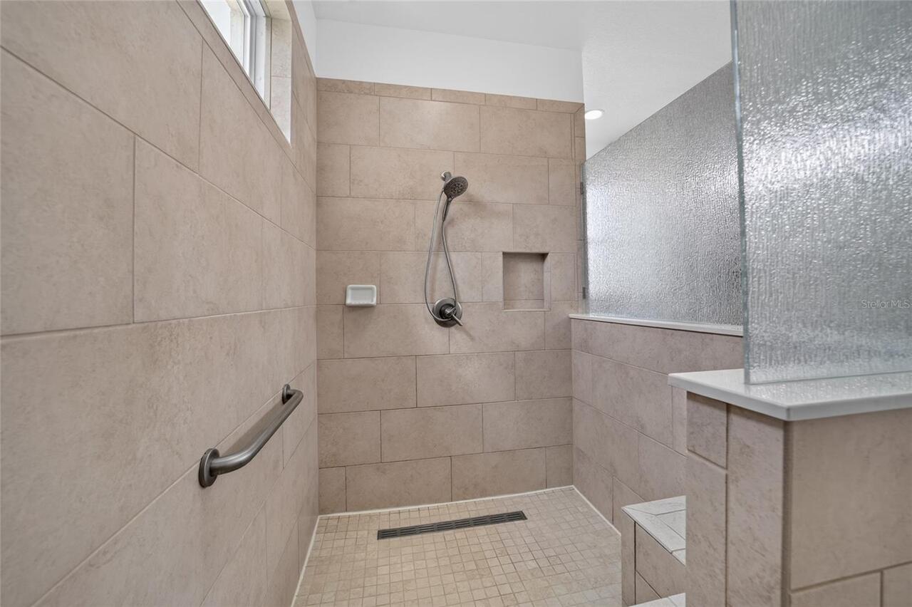 Listing Photo 44