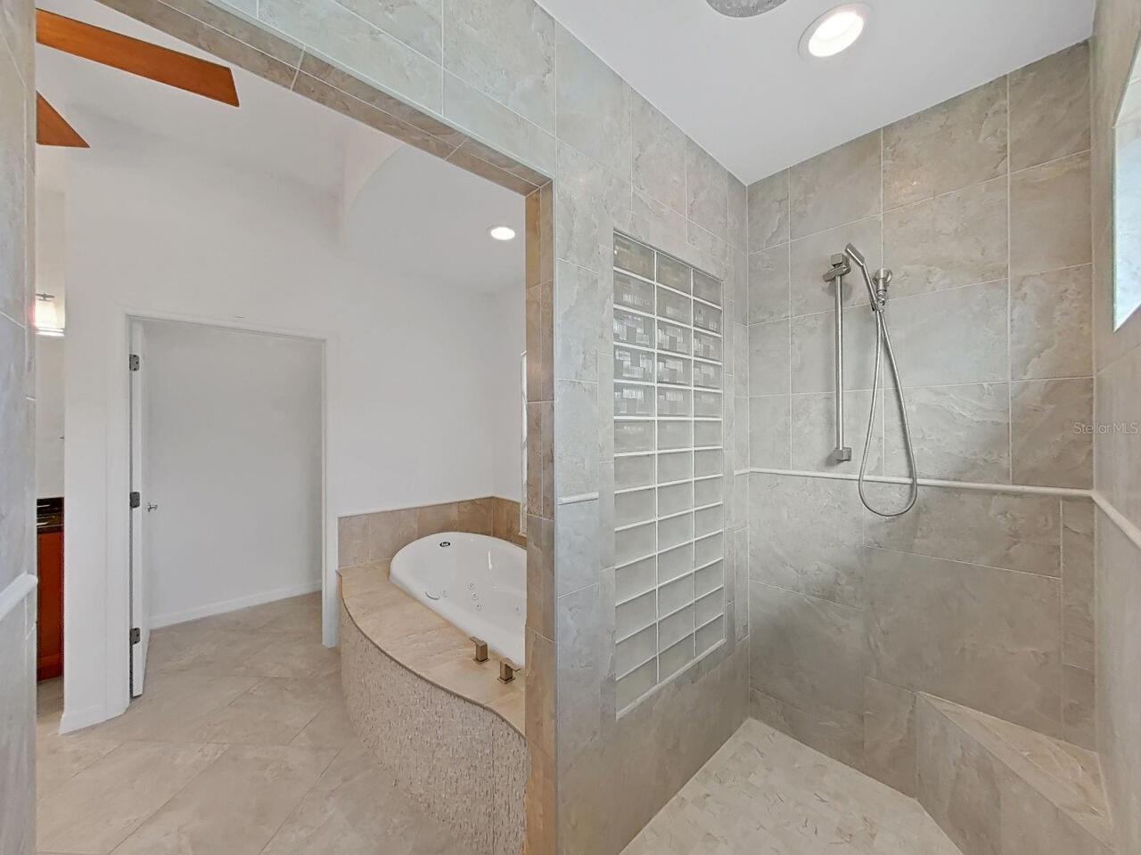 Listing Photo 52