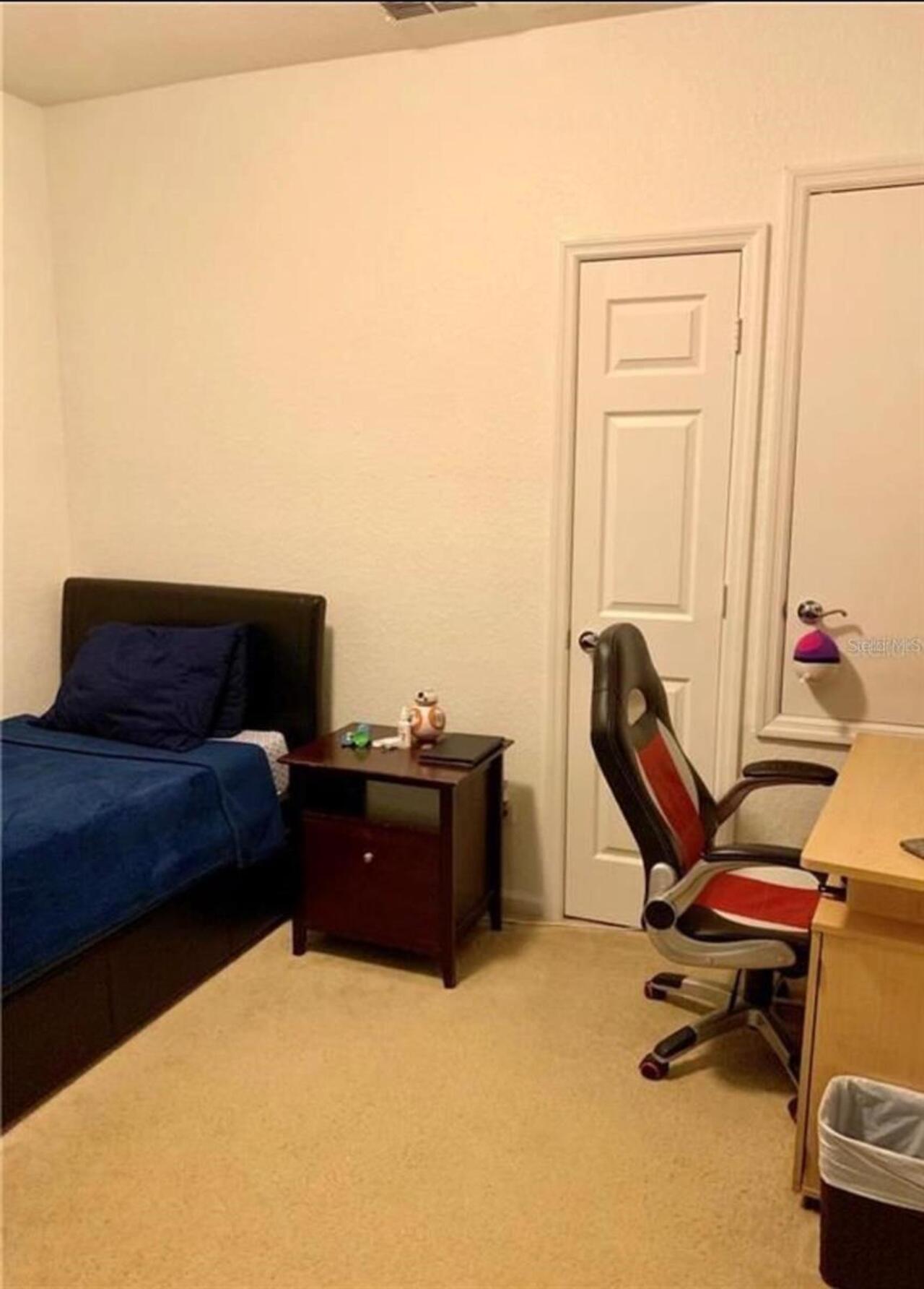 Listing Photo 10