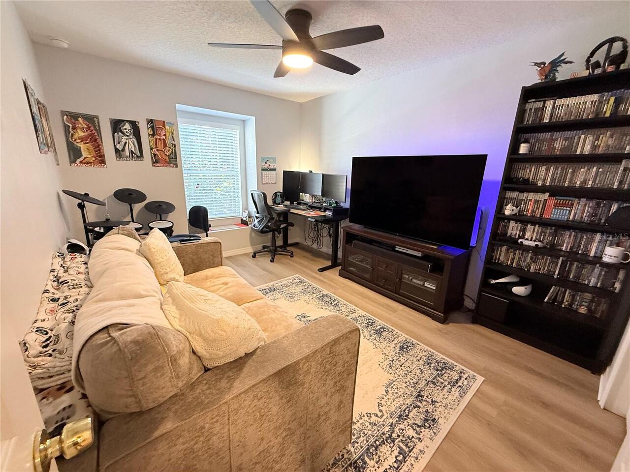 Listing Photo 14