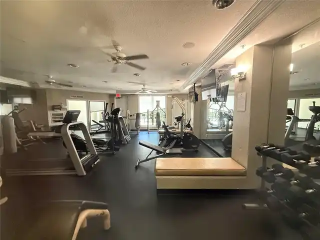 Listing Photo 22