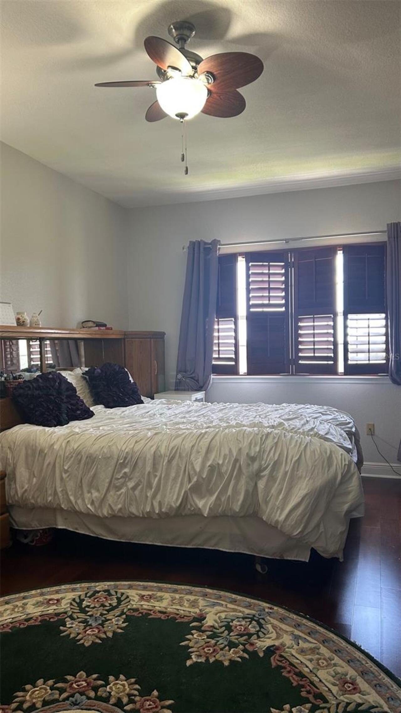 Listing Photo 8