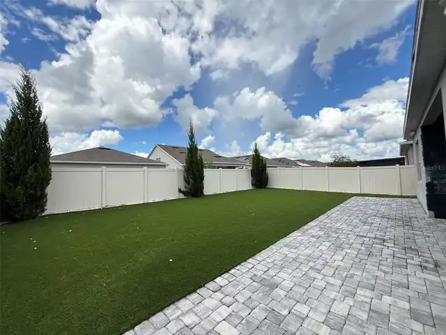 Listing Photo 20