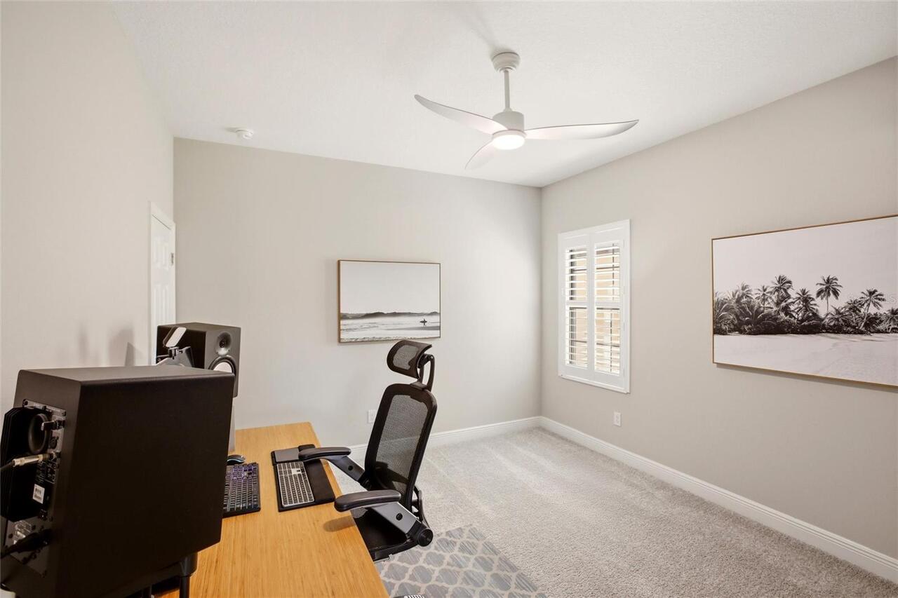 Listing Photo 14