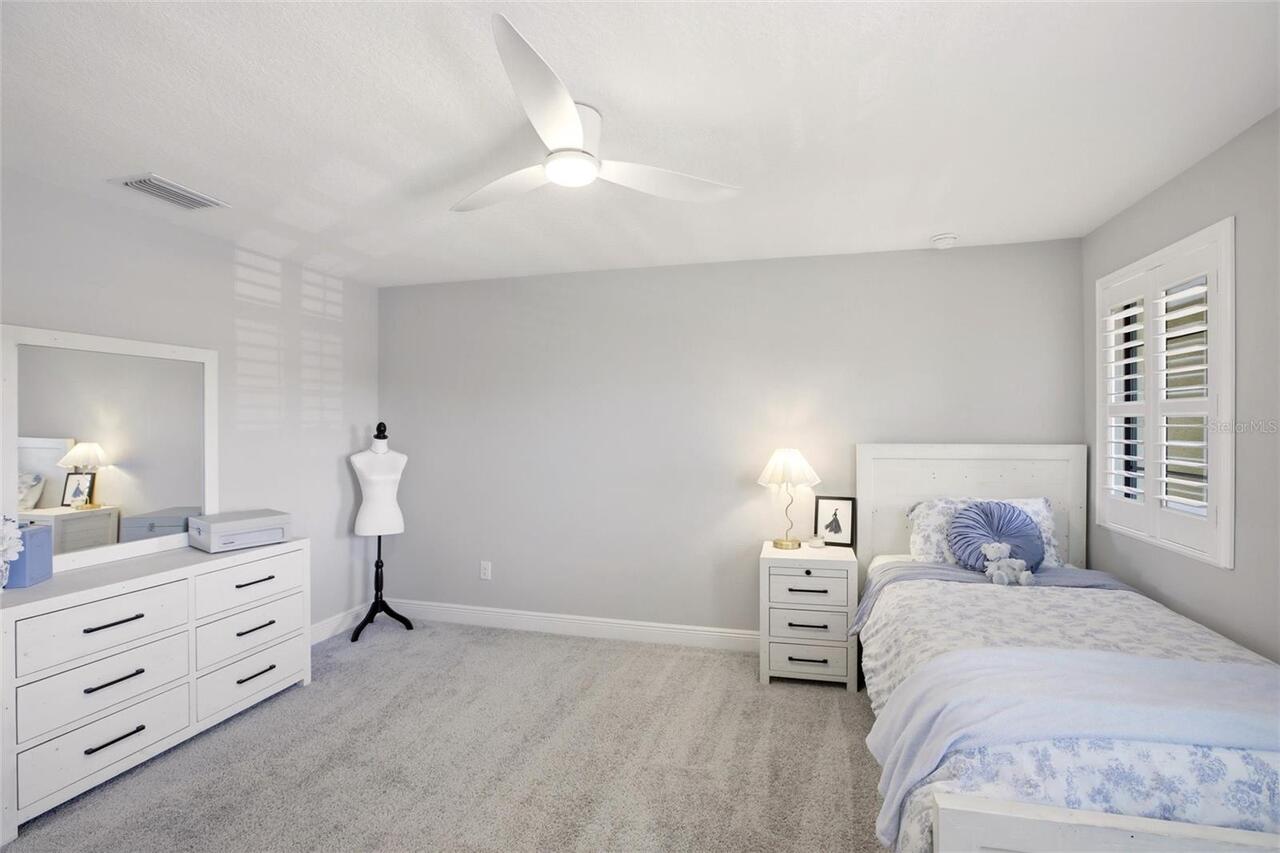 Listing Photo 32