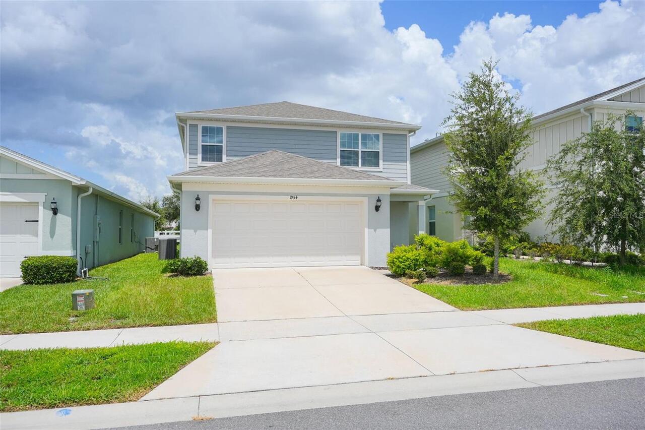 Davenport Real Estate