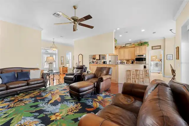 Listing Photo 15