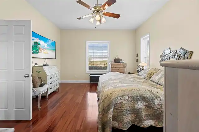 Listing Photo 32