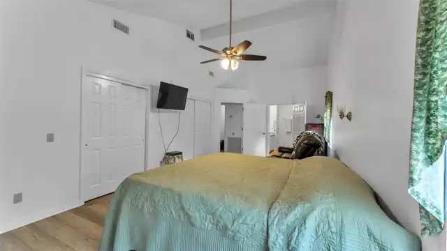 Listing Photo 27