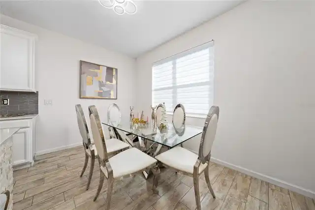 Listing Photo 17