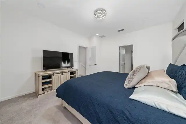 Listing Photo 23