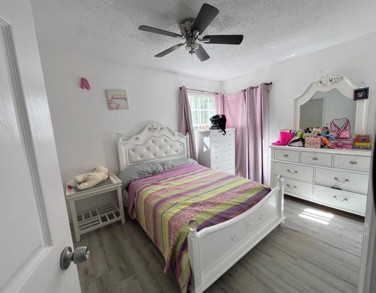 Listing Photo 11