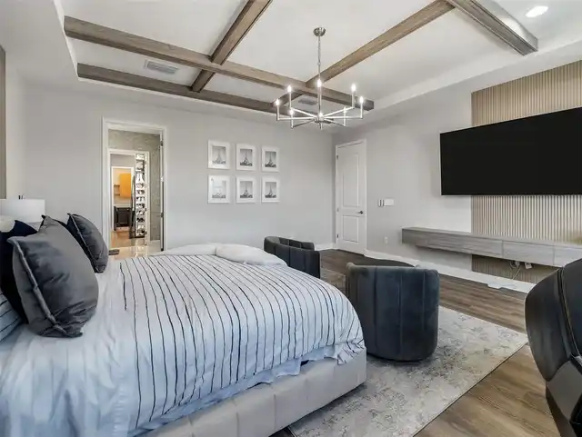 Listing Photo 18