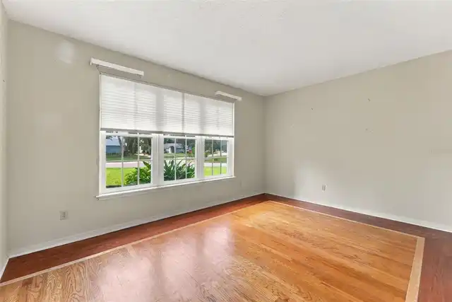 Listing Photo 27