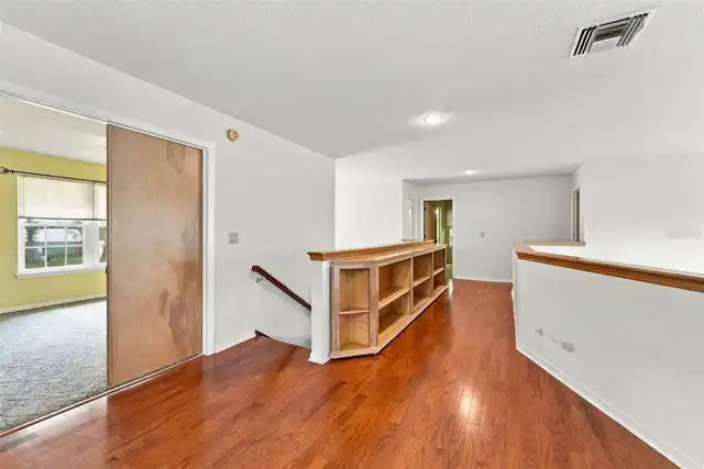 Listing Photo 37